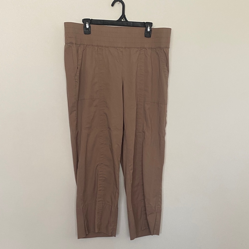 Women's Tan Pants